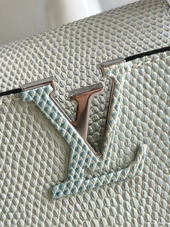 Frstbag ru MINI CAPUCINES VUITTON LOUIS 0707